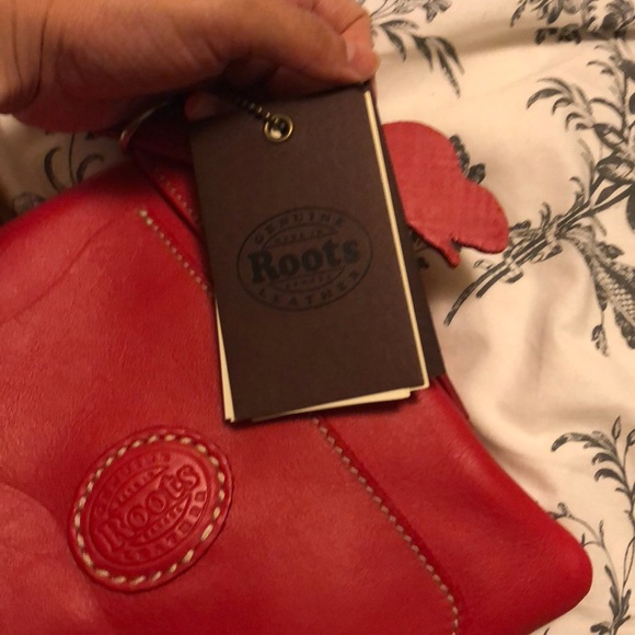 Red Roots crossbody - Picture 4 of 4